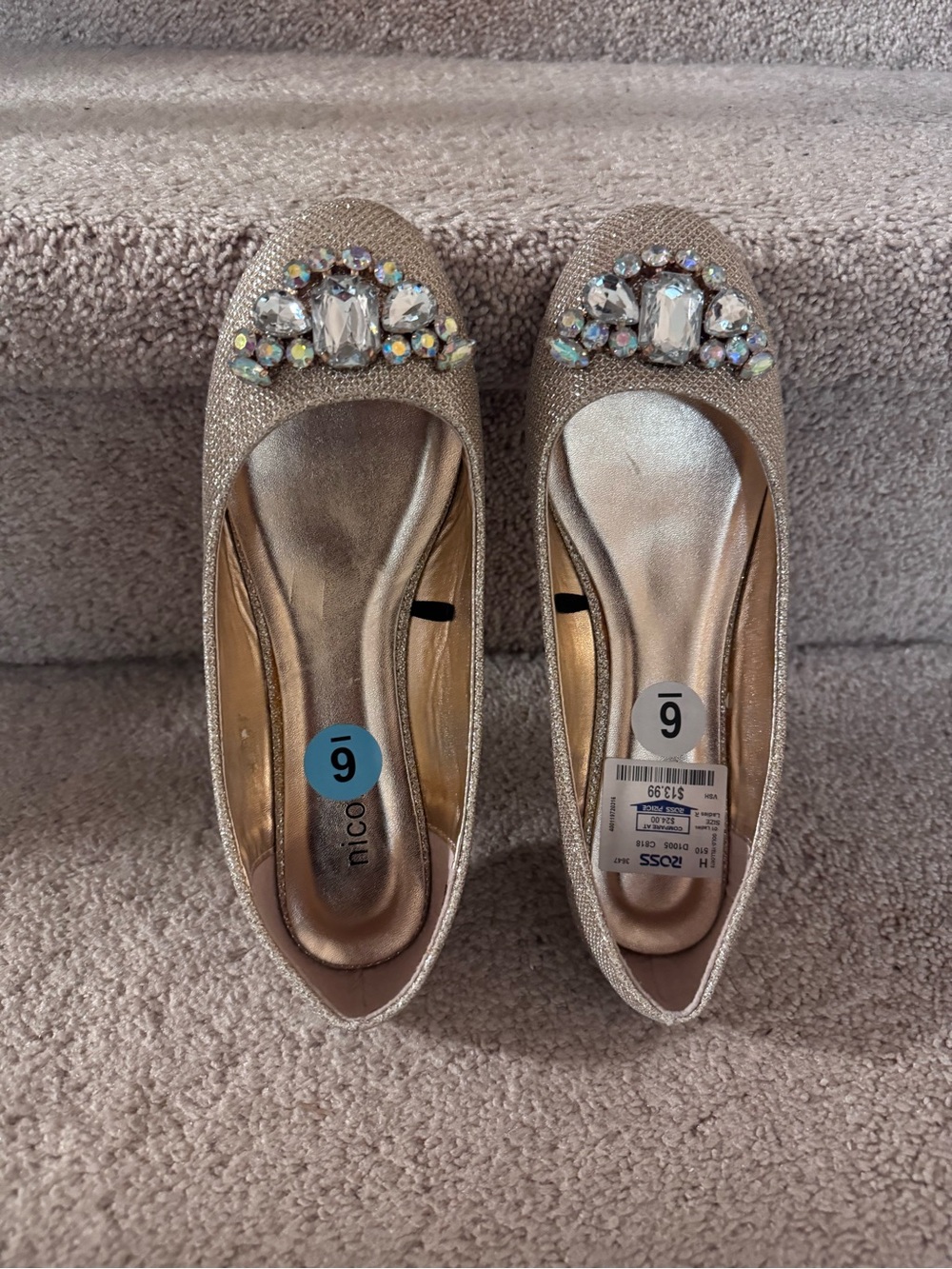 Women's Glitter Jeweled Ballet Flats - Gold